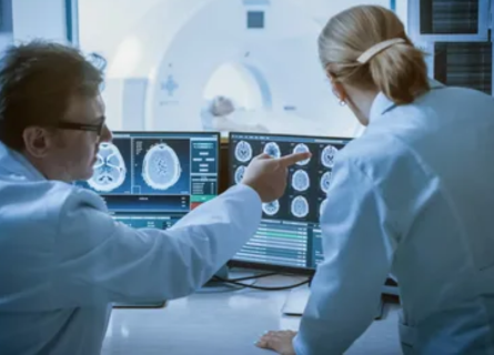 How Radiologists Diagnose Diseases: Insights from DNB (Radiology) Specialists